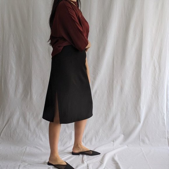 American Apparel black skirt - Picture 2 of 5